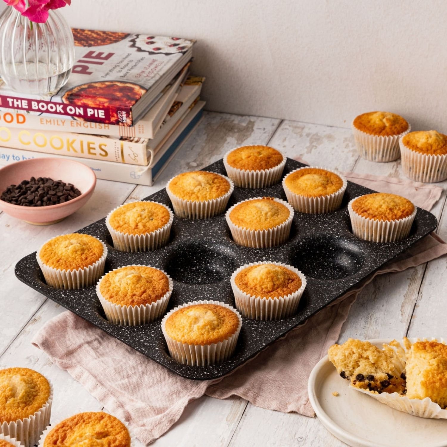 Neverstick2 12 cup cupcake tray - Image 2