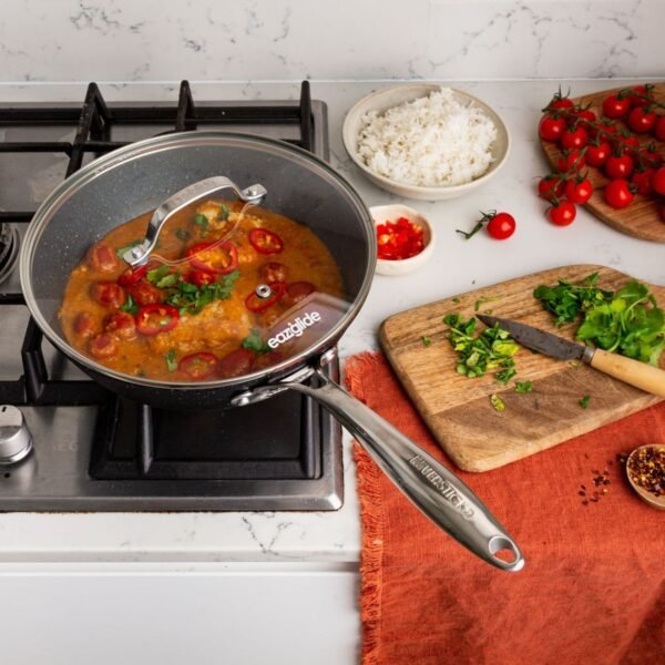 Eaziglide Neverstick2 26cm sauté pan with glass lid for hob and oven cooking